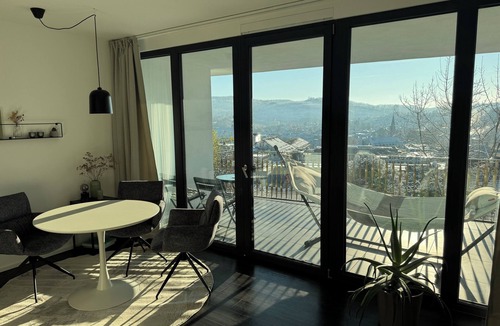 Attendorn Apartment | Chic apartment in a central location with a large balcony and views over the city