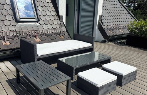 Obermenzing Apartment | Chic DG Whg 2 rooms + wellness bath + roof terrace (special conditions for monthly rent)