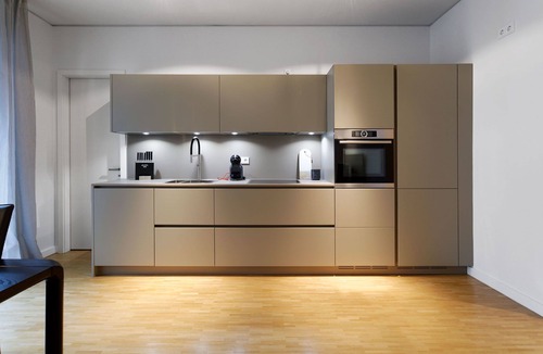 West Berlin Centre Apartment | chic! & modern! + designer furniture + city centre