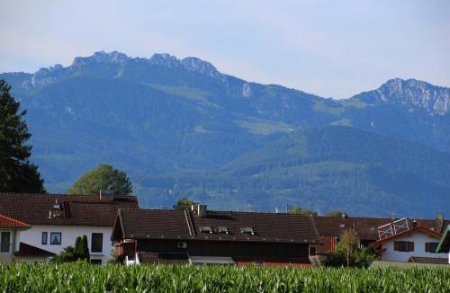 Prien am Chiemsee Apartment | Chiemsee-Edelweiß Ferienwohnung