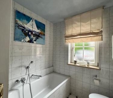 Arlaching Apartment | Chiemsee-Hafen Gemütliche Wohnung am Chiemsee