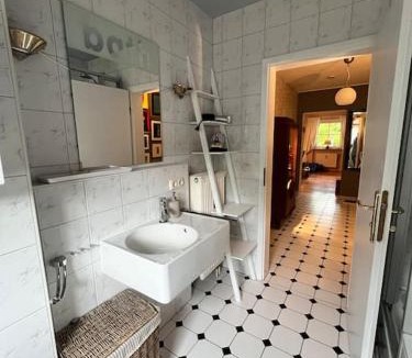 Arlaching Apartment | Chiemsee-Hafen Gemütliche Wohnung am Chiemsee