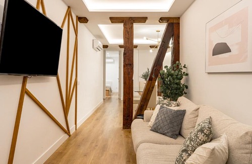 Justicia Apartment | Chueca VIII calle Hortaleza 3BR 3BH