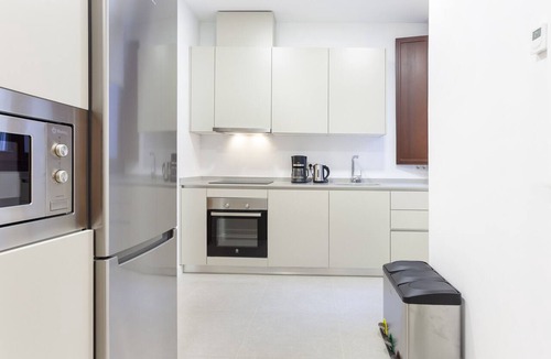 Cortes Apartment | Cibeles Luxe III apartment in Madrid