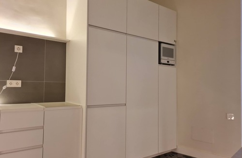 Malasana Apartment | City Center Madrid Apartment with 2 Bedrooms