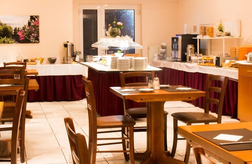 Meckenbeuren Apartment | Classic Single Room Plus