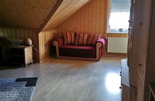 Neuhaus an der Pegnitz Apartment | Climbing and hiking trails right on the doorstep