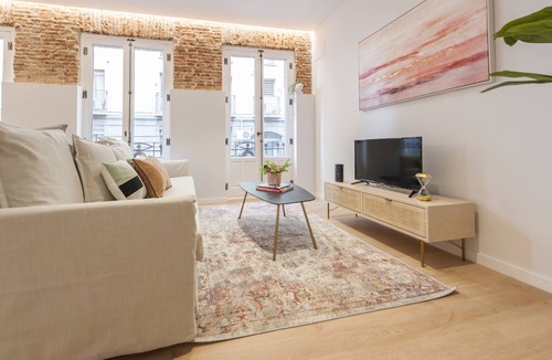 Las Acacias Apartment | Collection La Latina - Apartamento con balcón ubicado en La Latina