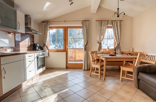 Breitenbach am Inn Cottage | Comfort room 4 - Pension Edelweiss