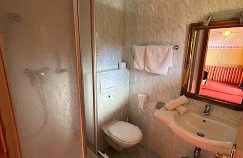 Breitenbach am Inn Cottage | Comfort room 4 - Pension Edelweiss