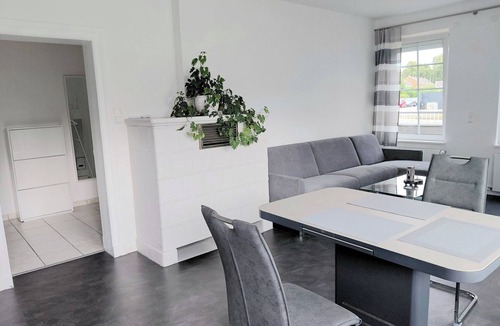 Dornbreite Apartment | Comfort vacation apartment Niemann 4 with private garden/terrace