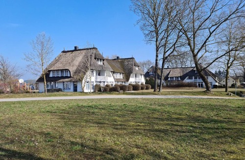 Stolpe b. Anklam Apartment | Comfortable country house on the lagoon in a quiet village and vacation complex - Das Landhaus