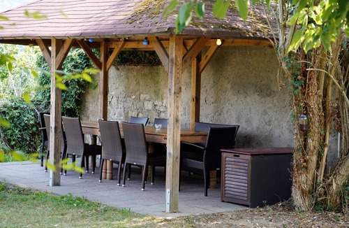 Erlabrunn Apartment | Comfortable double room (24m2) with balcony