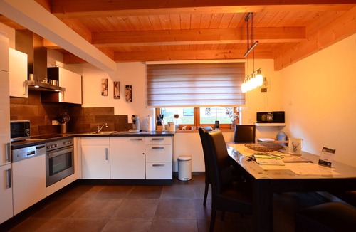 Lechbruck House | Comfortable vacation home with fireplace, terrace, garden and proximity to the mountains in Lechbruck am