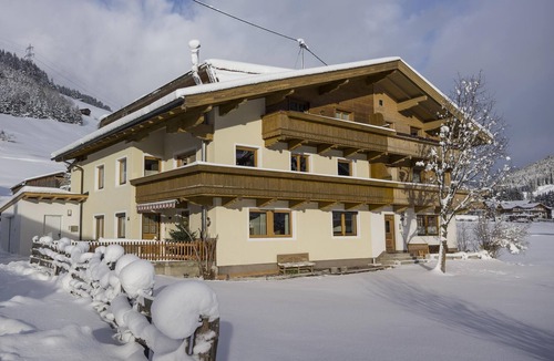 Gerlos Apartment | Completely renovated family apartment—lift tickets included in the summer!