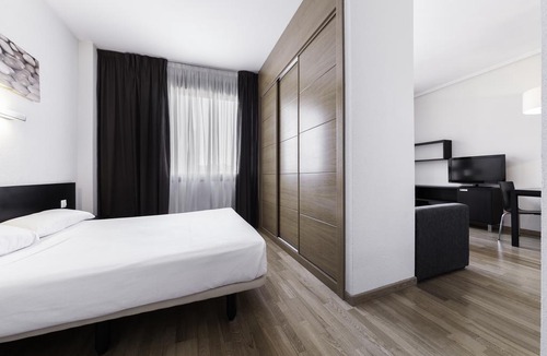 Rejas Hotel | Compostela Suites Apartments