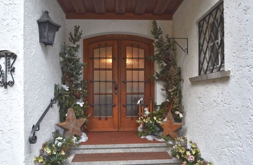Weissenbrunn Apartment | Congenial Apartment in Weißenbrunn with Garden and Barbecue