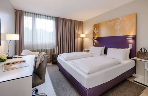 Dutzendteich Hotel | Congress Hotel Mercure Nürnberg an der Messe