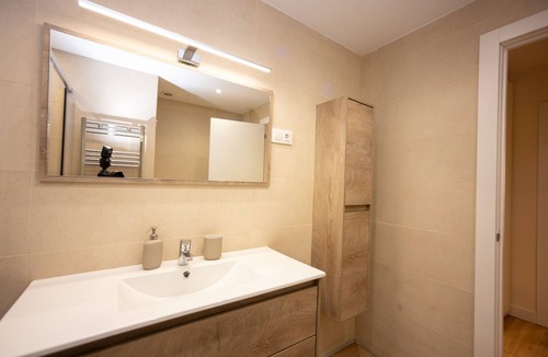 Cotos Apartment | Contemporáneo y Colonial Ap. Madrid MLG16