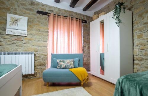 Mendigorria House | coqueta casa rural con terraza y barbacoa