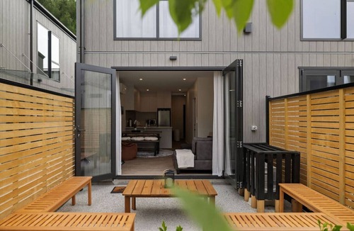 Arthur's Point Villa | Coronet Adventure Villa | Arthurs Point Stay Near Ski & Hot Pools