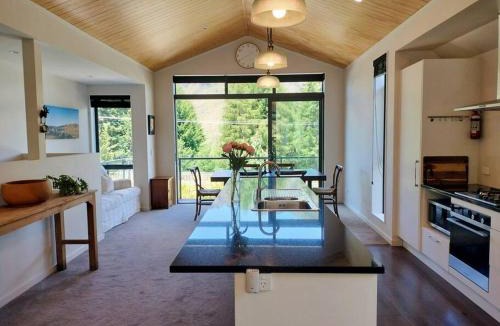 Arthur's Point House | Coronet Queenstown Escape