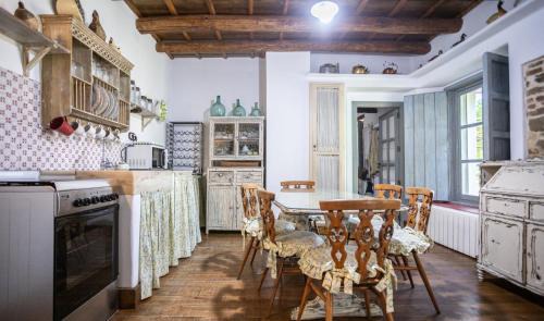 Cazalla De La Sierra House | Cortijo Chacón