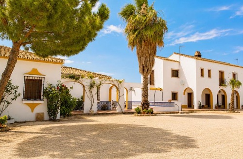 Guillena Hotel | Cortijo Las Cruces Guillena - Sevilla