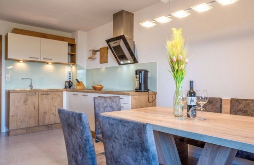 Helfenstein Apartment | Cosy apartment for 6 people with WIFI, TV and terrace