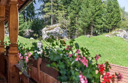 Obergrainau Apartment | Cosy Apartment "Edelweiß" with Mountain View, Wi-Fi & Balcony