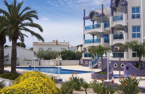 Alcanar Apartment | Cosy apartment for 4 guests with WIFI, pool, A/C, TV and balcony