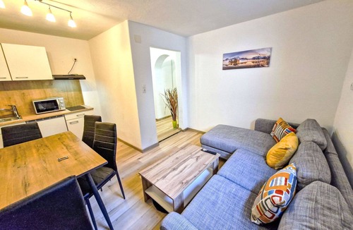 Huben Apartment | Cosy apartment for 4 people with WIFI, TV, patio and pets allowed
