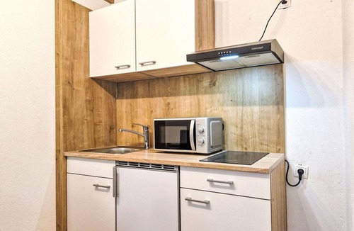 Huben Apartment | Cosy apartment for 4 people with WIFI, TV, patio and pets allowed
