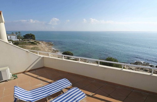 Alcanar Apartment | Cosy apartment for 6 guests with A/C, pool and balcony