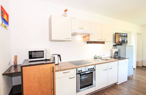 Kapfing Apartment | Cosy apartment for 4 people with WIFI, TV and patio