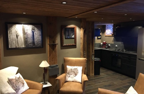 Vallorcine Ski Chalet | Cosy apartment in a quiet, authentic chalet