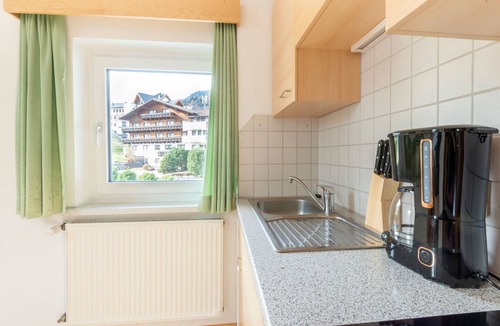 Ladis Apartment | Cosy apartment in Ladis with balcony and view
