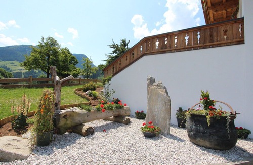Kapfing Villa | Cosy apartment in villa for 6 people with WIFI, TV, terrace, pets allowed and panoramic view