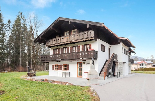 Schwob Apartment | Cosy Apartment "Königssee" with Garden & Mountain View