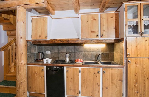 Bellamonte Apartment | Cottage in Bellamonte with hot tub