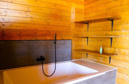 Galdar Cottage | Cottage 'La Cabaña' with Sea View, Shared Pool and Wi-Fi