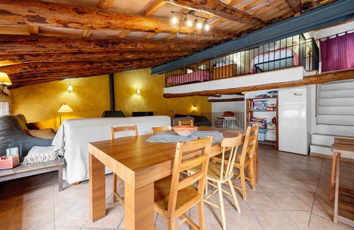 Pauls House | Country House 'Antic Forn De Paüls' with Mountain View, Wi-Fi and Air Conditioning