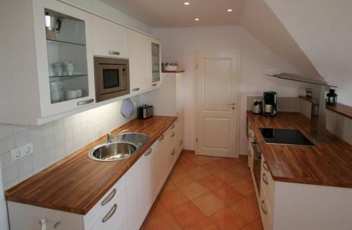 Middelhagen Apartment | Country house "To Hus" - Apartment Störtebeker with fireplace