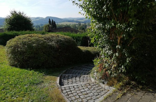 Haus im Wald Apartment | Country-style detached house with approx. 250m2 garden with wonderful views of the Ilz valley and covered terrace