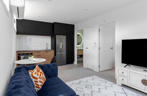 Kawarau Falls House | Couples Escape Getaway 1BR Self Contained