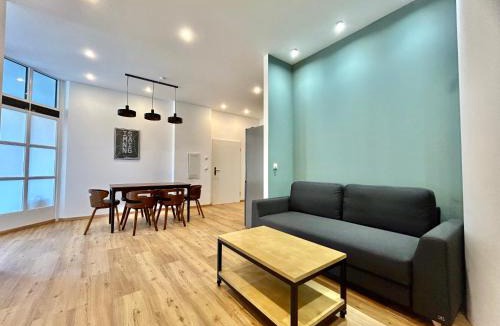Munchen District Apartment | COZEE - Design-Wohnung mit Parkplatz zwischen München und Flughafen MUC