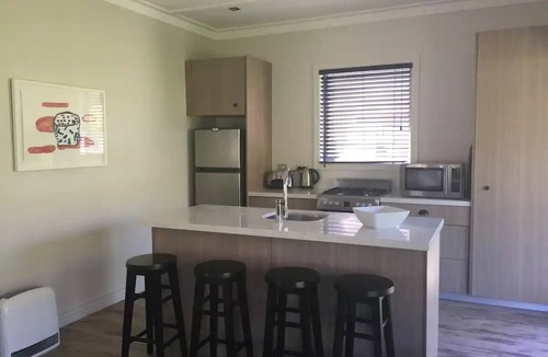 Cardrona Cottage | Cozy 3 Bedroom Cottage with Pool