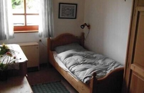 Hochkrimml House | cozy and spacious semi-detached house, right on the slopes, sun terrace