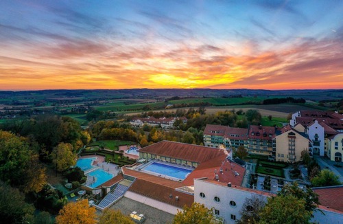 Bad Griesbach im Rottal Apartment | Cozy apartment with underground access to the thermal baths