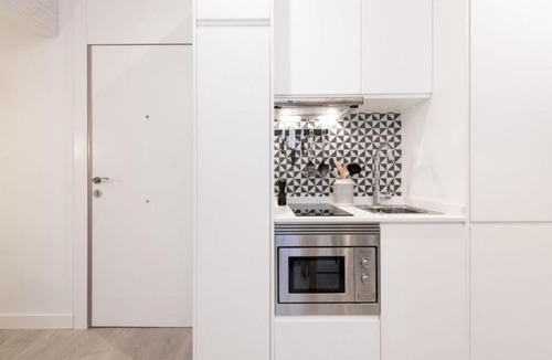 Milla de Oro Apartment | Cozy Apartment-1BED 1BATH- Barrio Salamanca
